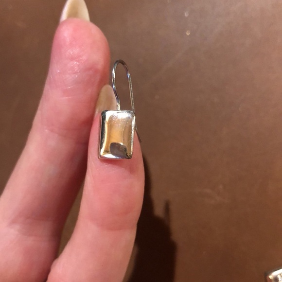 Nine West small silver puffed rectangle earring minimalist an modern high polish - Picture 6 of 6